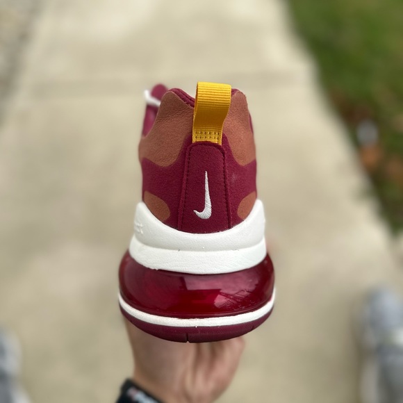 Nike Air Max 270 React (WORN ONCE) minor scuffs - Picture 1 of 14